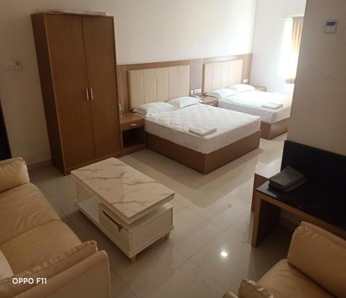 Imagen general del Hotel KRV Meridian. Foto 2