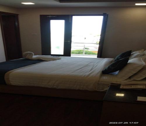 Imagen general del Hotel KRV Meridian. Foto 4