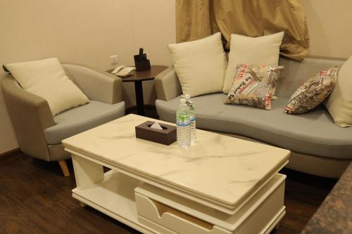 Imagen general del Hotel KRV Meridian. Foto 6