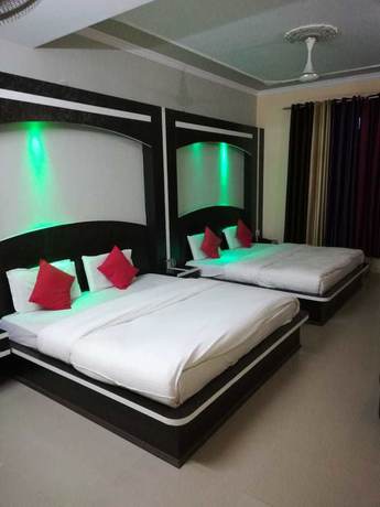 Imagen de la habitación del Hotel KS International. Foto 9