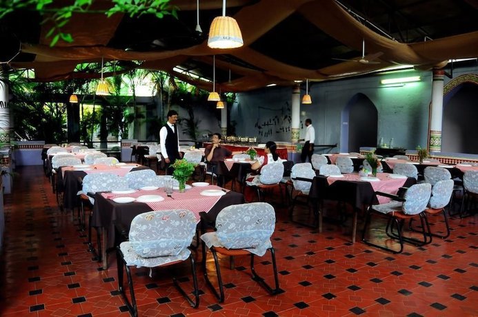 Imagen del bar/restaurante del Hotel KSTDC Mayura Bhuvaneshwari. Foto 4