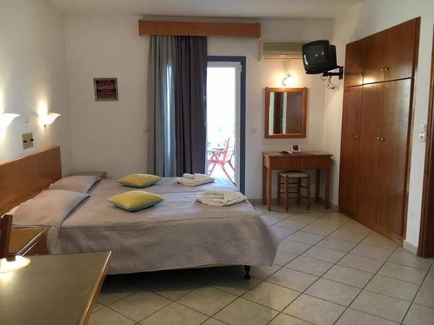 Imagen de la habitación del Hotel KTM Sunny Villas. Foto 8