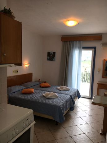 Imagen de la habitación del Hotel KTM Sunny Villas. Foto 11