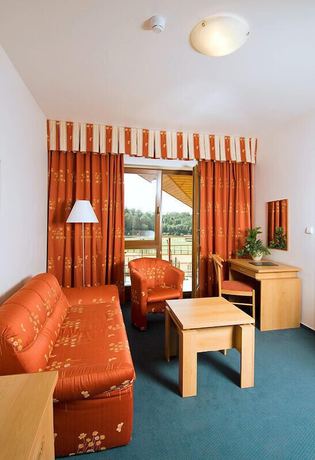 Imagen de la habitación del Hotel K-Triumf resort. Foto 2
