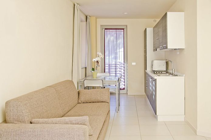 Imagen de la habitación del Hotel KUBE, Fondo Grande. Foto 9