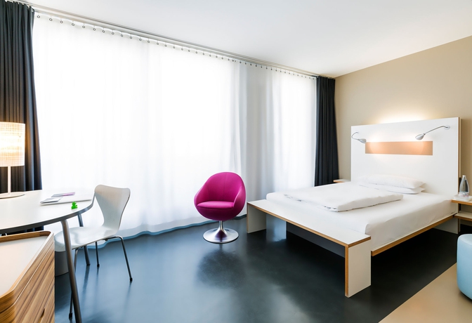 Imagen de la habitación del Hotel KU'DAMM 101. Foto 3
