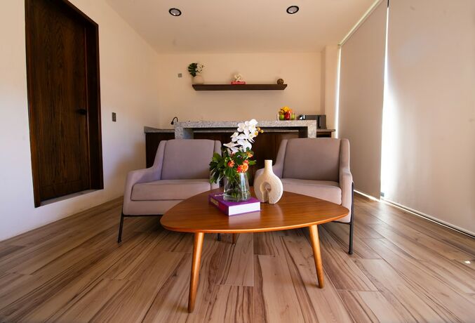 Imagen general del Hotel KUKO SUITES. Foto 14