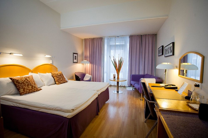 Imagen de la habitación del Hotel KUNINKAANTIE HOTEL. Foto 1