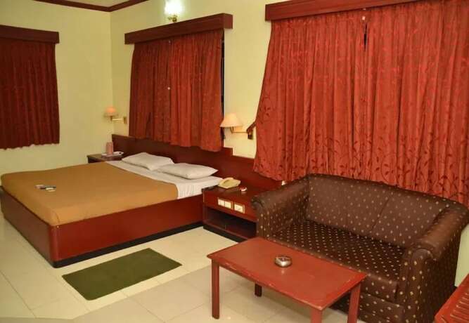 Imagen de la habitación del Hotel KVRs. Foto 10