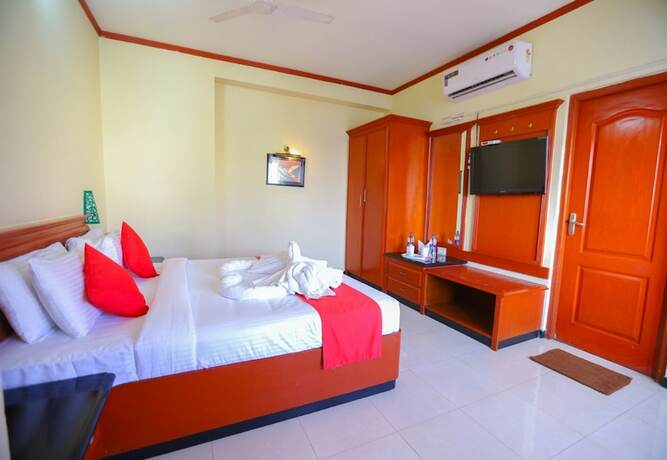 Imagen de la habitación del Hotel KVRs. Foto 13