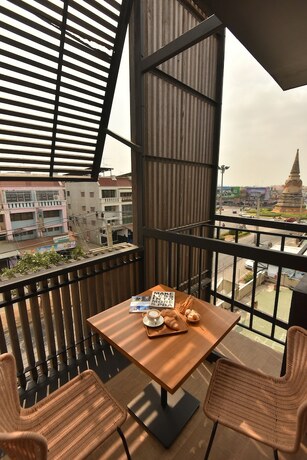 Imagen general del Hotel KWANS Ayutthaya. Foto 8