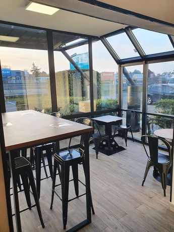 Imagen de los interiores del Hotel KYRIAD DIRECT ORLEANS - Olivet - La Source. Foto 16