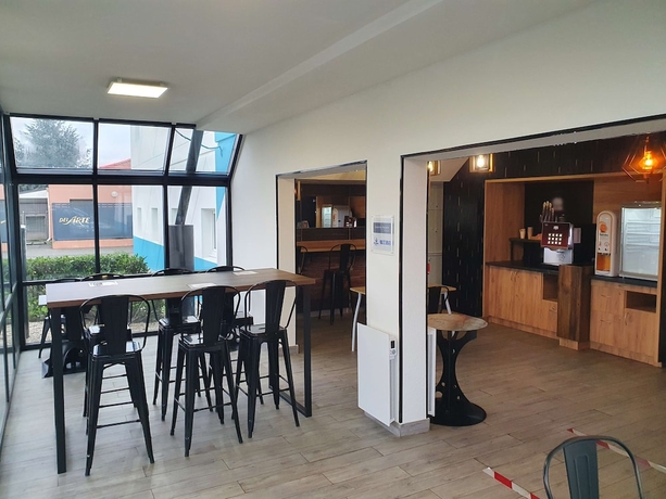 Imagen de los interiores del Hotel KYRIAD DIRECT ORLEANS - Olivet - La Source. Foto 19