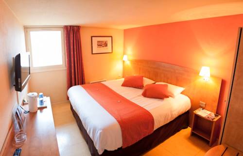 Imagen de la habitación del Hotel KYRIAD GRENOBLE SEYSSINS. Foto 15