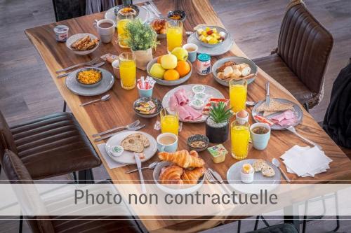 Imagen general del Hotel KYRIAD Tours Sud - Ballan Mire. Foto 15