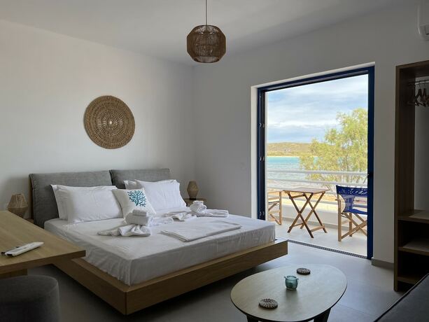 Imagen general del Hotel KYTHERA BEACH APARTMENTS. Foto 7