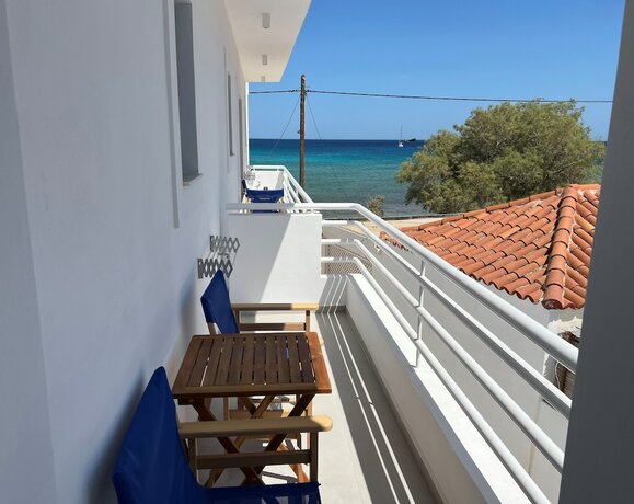 Imagen general del Hotel KYTHERA BEACH APARTMENTS. Foto 13