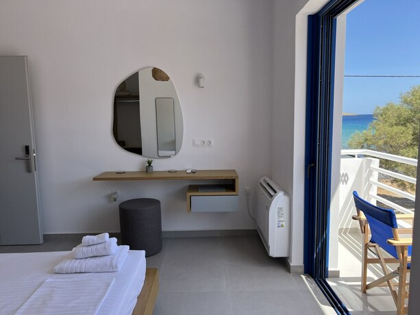 Imagen general del Hotel KYTHERA BEACH APARTMENTS. Foto 14