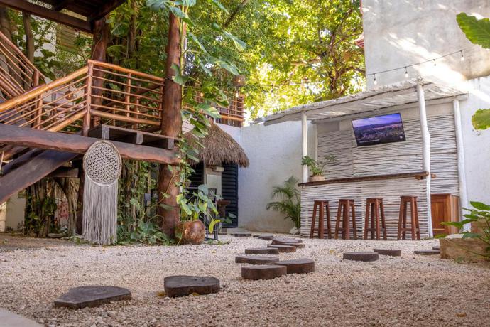Imagen de los interiores del Hotel Kaab Boho. Foto 8