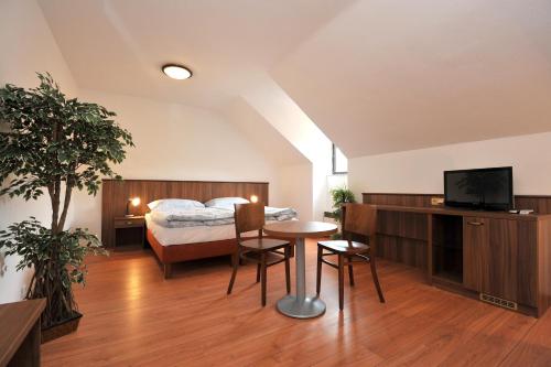 Imagen de la habitación del Hotel K&aacute;cov. Foto 5
