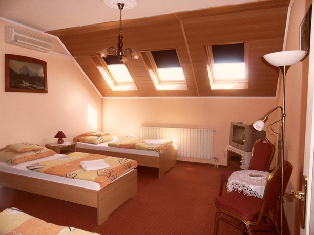 Imagen general del Hotel K&aacute;lm&aacute;n Panzi&oacute;. Foto 13