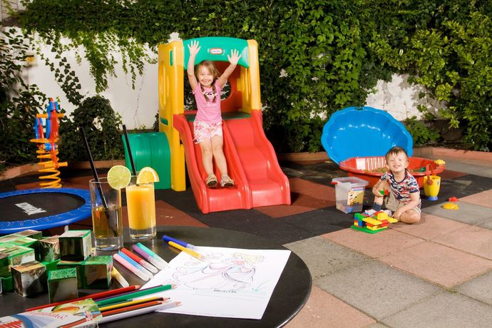 Imagen de los exteriores del Hotel Kálvária. Foto 14