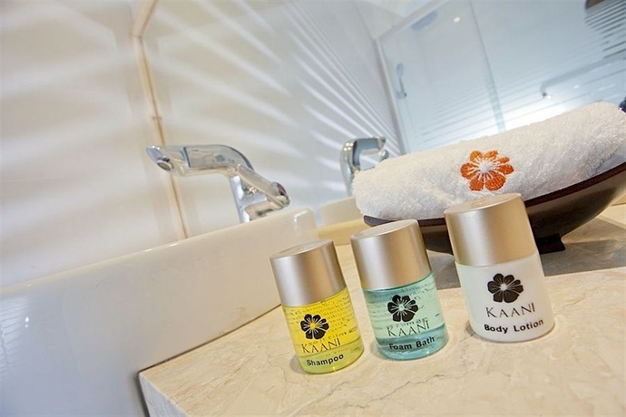 Imagen de la habitación del Hotel Kaani Beach. Foto 11