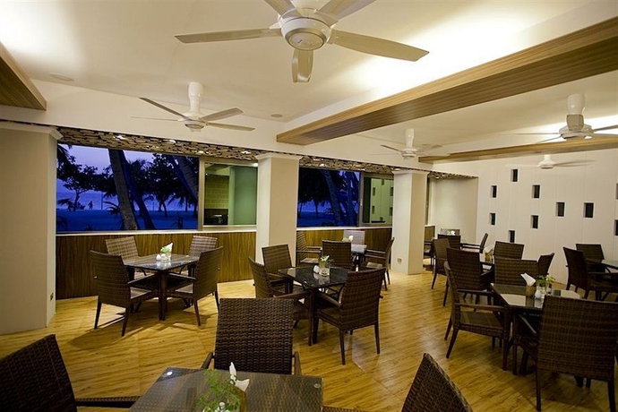 Imagen del bar/restaurante del Hotel Kaani Beach. Foto 2