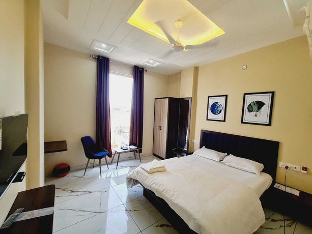 Imagen de la habitación del Hotel Kaanjee. Foto 16