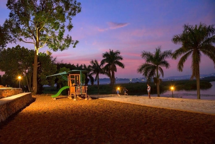 Imagen de los exteriores del Hotel Kaazi Beach Resort, Buggu. Foto 14