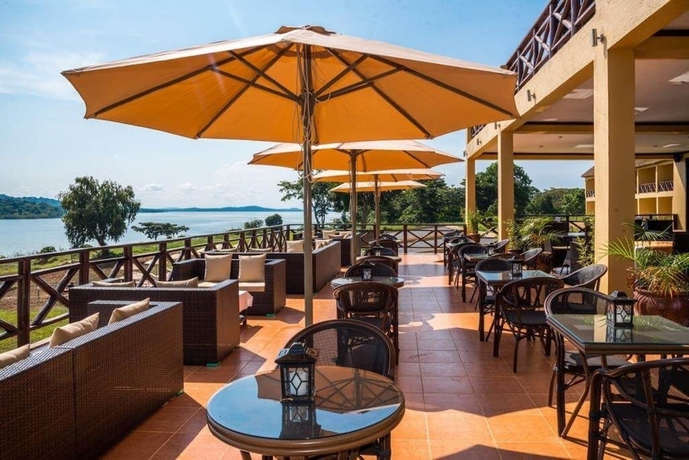 Imagen de los exteriores del Hotel Kaazi Beach Resort, Buggu. Foto 15