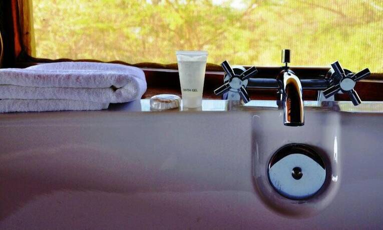 Imagen de la habitación del Hotel Kabalega Wilderness Lodge. Foto 10