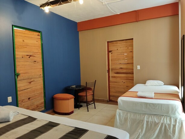 Imagen de la habitación del Hotel Kaban 44. Foto 29