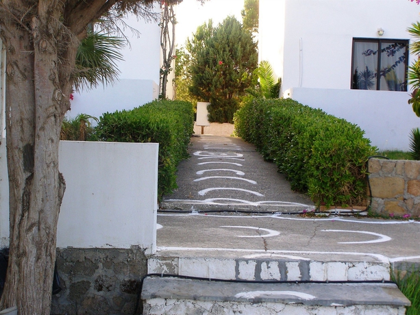Imagen de los exteriores del Hotel Kabanaris Bay. Foto 8