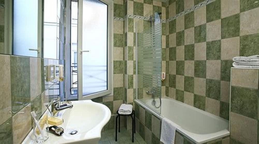 Imagen de la habitación del Hotel Kabanel. Foto 5