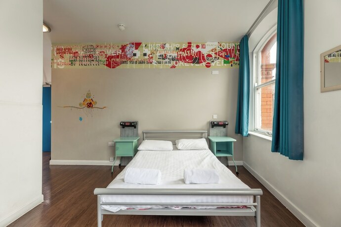 Imagen de la habitación del Hotel Kabannas Liverpool. Foto 16