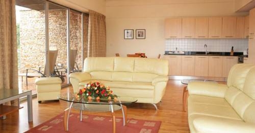 Imagen de la habitación del Hotel Kabira Country Club. Foto 4