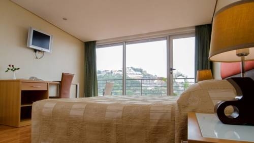 Imagen de la habitación del Hotel Kabira Country Club. Foto 5