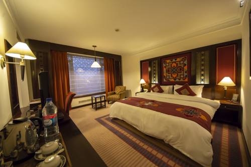 Imagen de la habitación del Hotel Kabul Serena. Foto 8