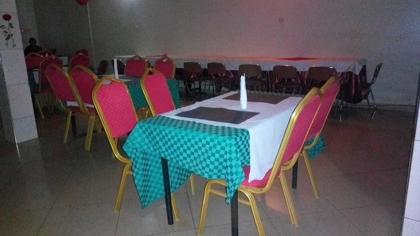 Imagen del bar/restaurante del Hotel Kabz. Foto 5