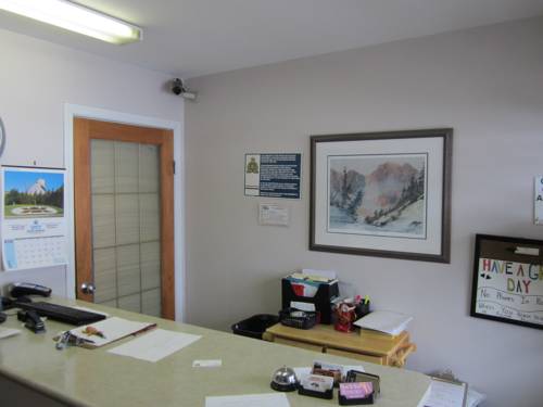 Imagen de la habitación del Hotel Kacee's Northern Suites. Foto 4