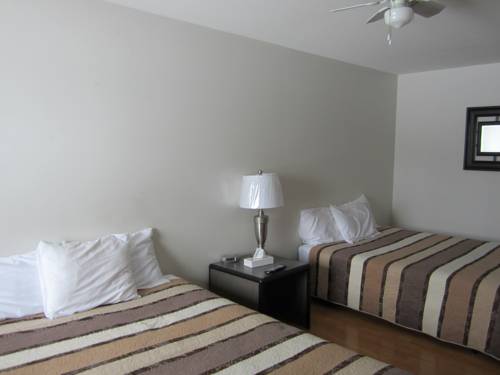Imagen de la habitación del Hotel Kacee's Northern Suites. Foto 10