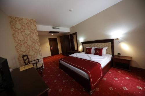 Imagen de la habitación del Hotel Kacinari. Foto 6