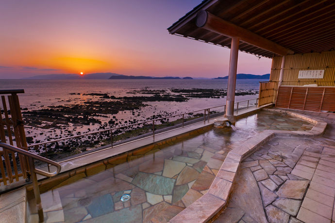 Imagen de la habitación del Hotel Kada Onsen Seaside Kada Kaigetsu. Foto 8