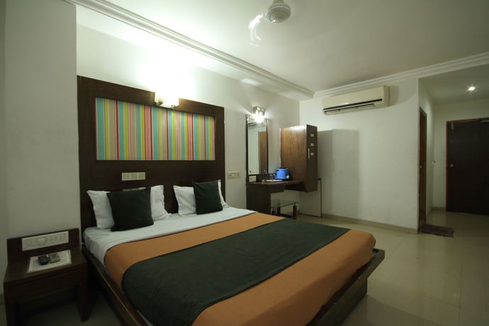 Imagen de la habitación del Hotel Kadamb Inn. Foto 16