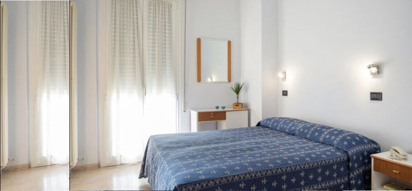 Imagen general del Hotel Kadett. Foto 1