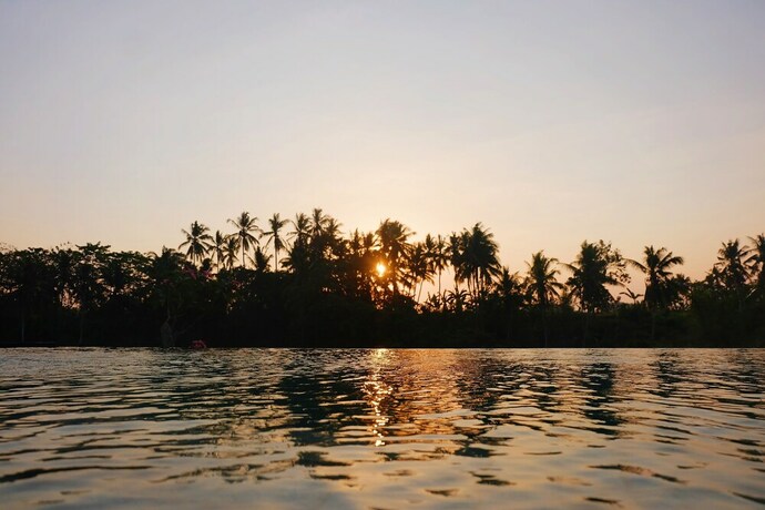 Imagen de la piscina del Hotel Kadewa Retreat Ubud - Adults Only. Foto 38