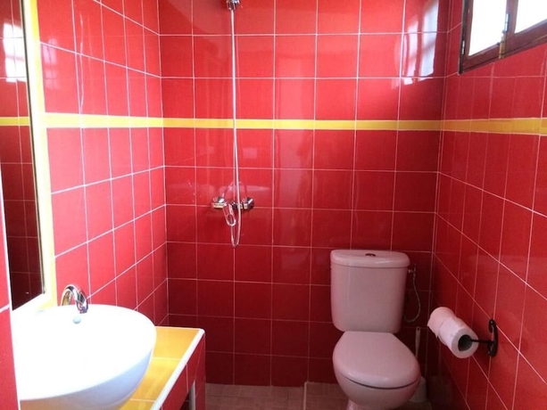 Imagen de la habitación del Hotel Kadiandoumagne. Foto 12