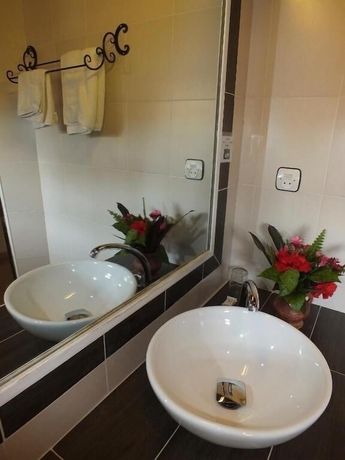 Imagen de la habitación del Hotel Kadiandoumagne. Foto 13