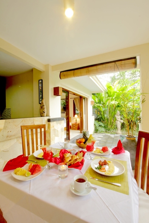 Imagen de la habitación del Hotel Kadiga Villas Ubud. Foto 7
